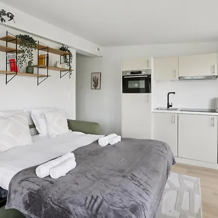 Lavie Maison Private Terrace & Air Conditioning * Parigi